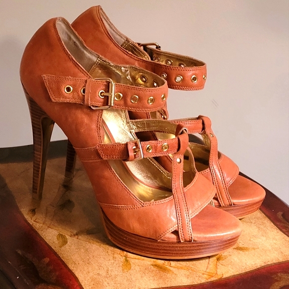 Charles By Charles David Shoes - Charles David Brown Leather Strappy Heels Shoes Size 8 Absolutely Beautiful 😍